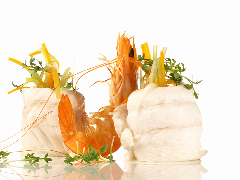 TONGSCHARROLLETJES GEVULD MET ZALM